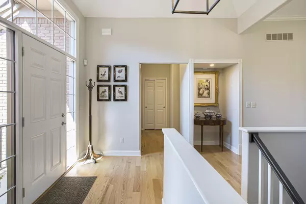 Ann Arbor, MI 48108,5117 Doral Court