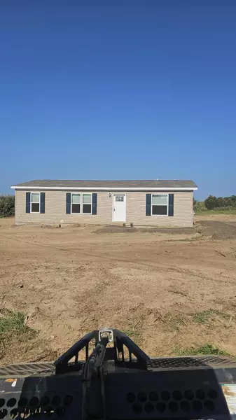 17746 kimball, Pierson, MI 49339