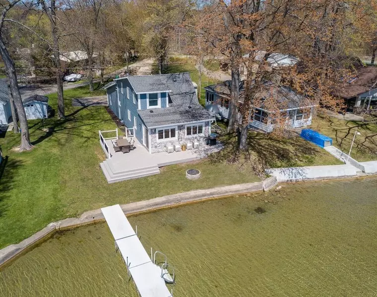10877 Gun Lake Road, Middleville, MI 49333