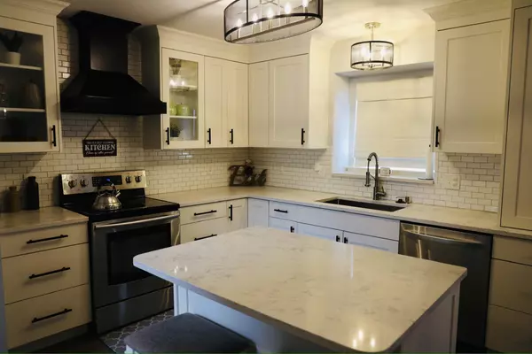 Romulus, MI 48174,16546 Jessica Lane