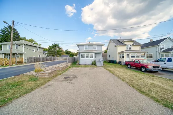 Jackson, MI 49203,813 Cooper Street