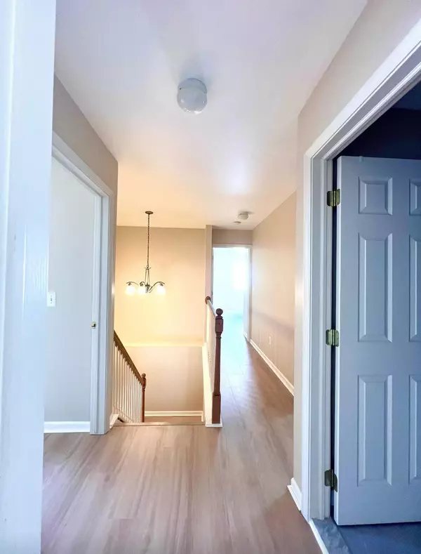 Troy, MI 48083,3184 Cedar Crest Dr Drive