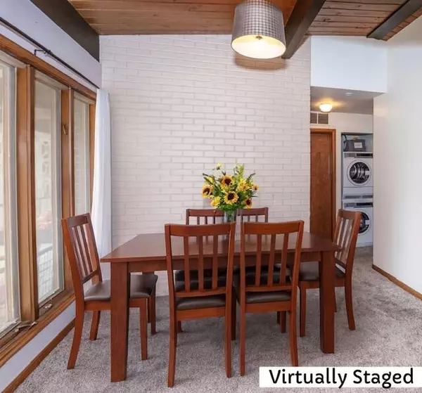 Grand Haven, MI 49417,805 S Despelder Street #12