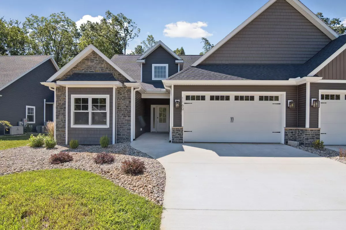 Hillsdale, MI 49242,1160 Lochaven Circle