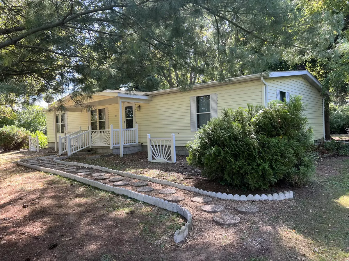 Dundee, MI 48131,974 Irish Road