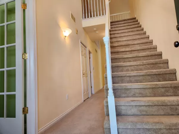 Canton, MI 48188,1834 MAPLE PARK W Drive #9