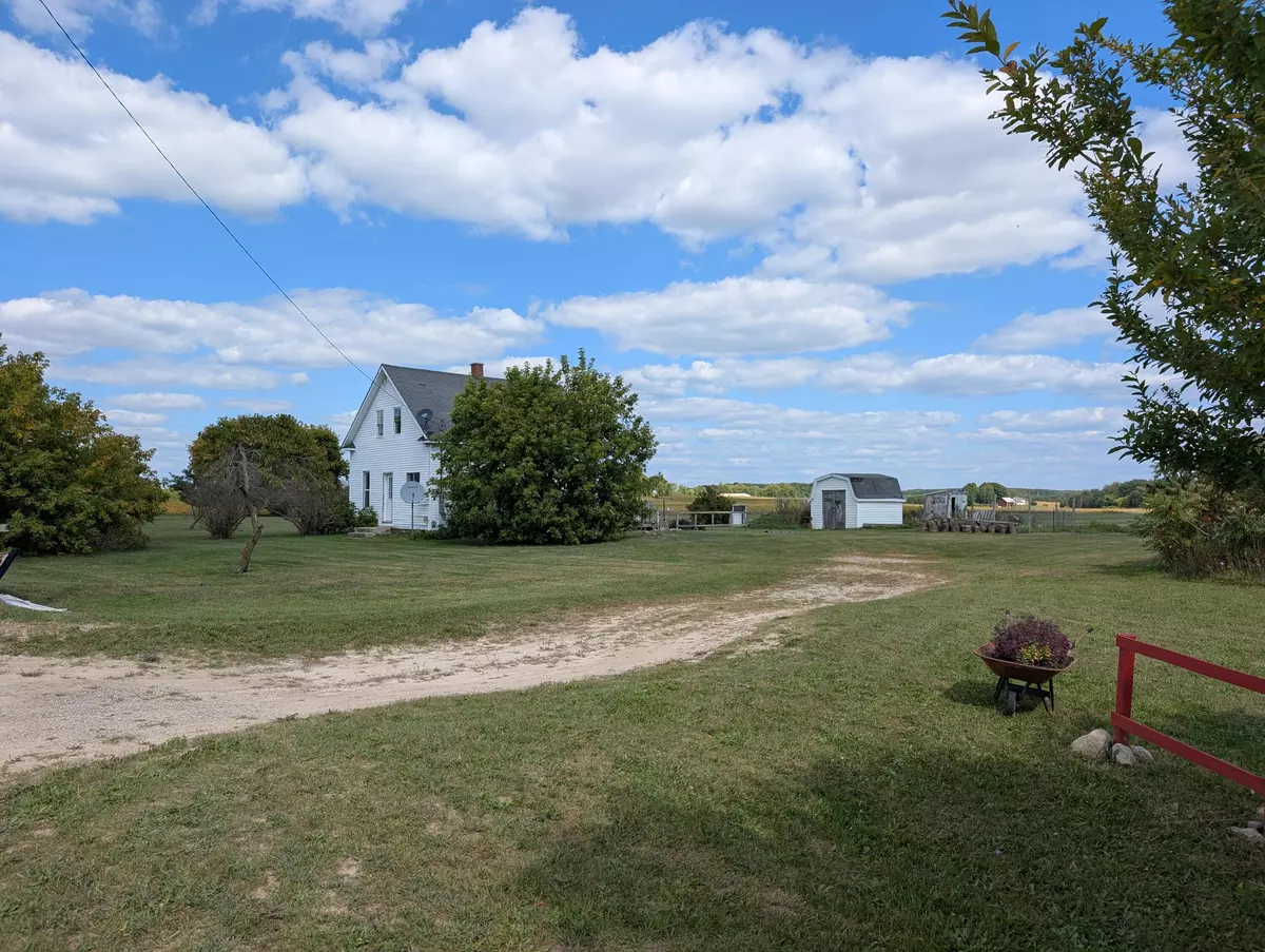 Pentwater, MI 49449,9560 N 104th Avenue