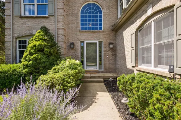 Ada, MI 49301,6300 Redington SE Court