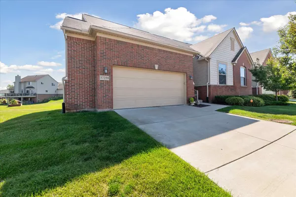 New Hudson, MI 48165,57259 Windmill Pointe