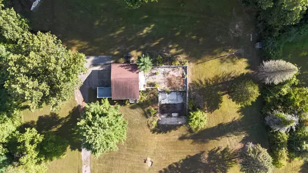 Grass Lake, MI 49240,6500 Welch Lake Road