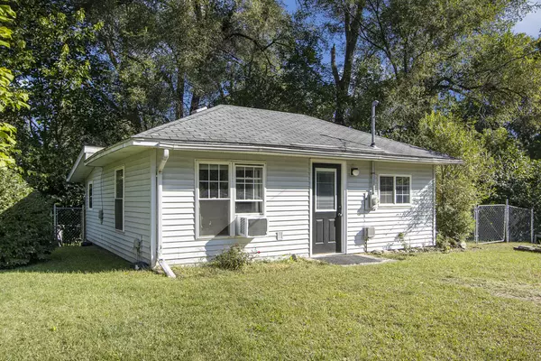 Kalamazoo, MI 49001,418 Hutchinson Street