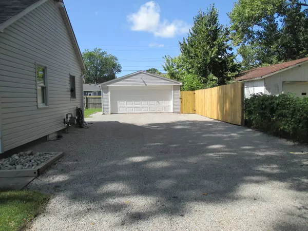 Ypsilanti, MI 48198,1818 McCartney Avenue