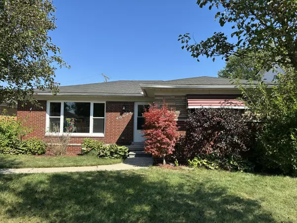 Saint Clair Shores, MI 48080,20025 Chalon Street