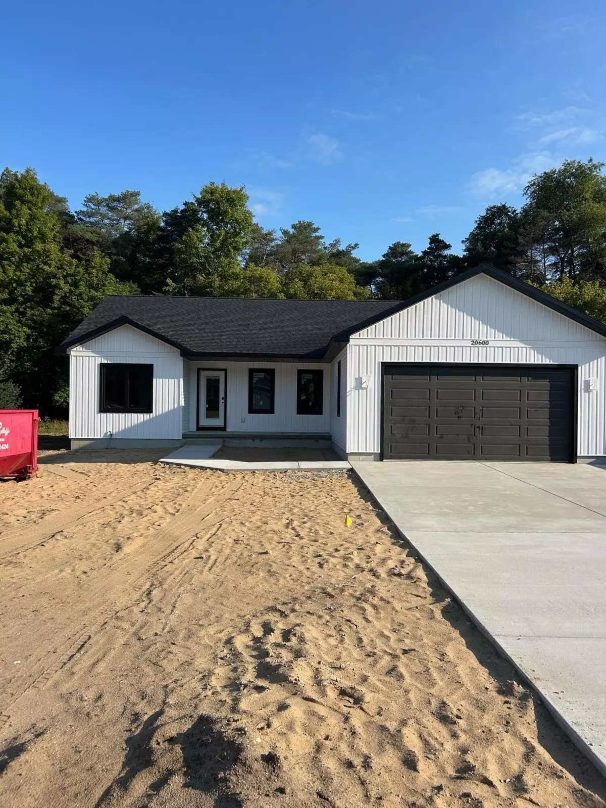 Big Rapids, MI 49307,20600 Rolling Hills Lane