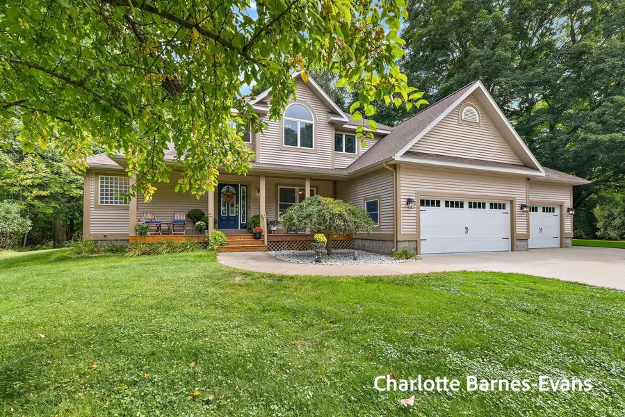 5288 N Scenic Drive, Whitehall, MI 49461