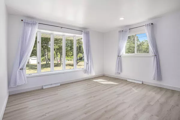 Portage, MI 49002,7610 LAKE WOOD DRIVE Drive