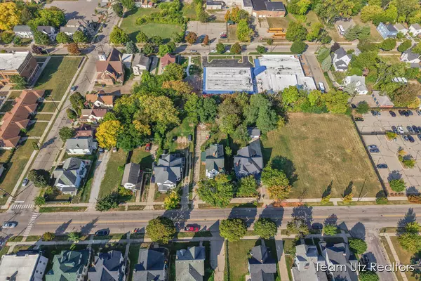 Grand Rapids, MI 49507,917 Jefferson SE Avenue