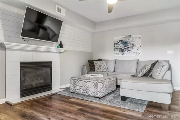 Wyoming, MI 49519,2945 Byron Center SW Avenue #F