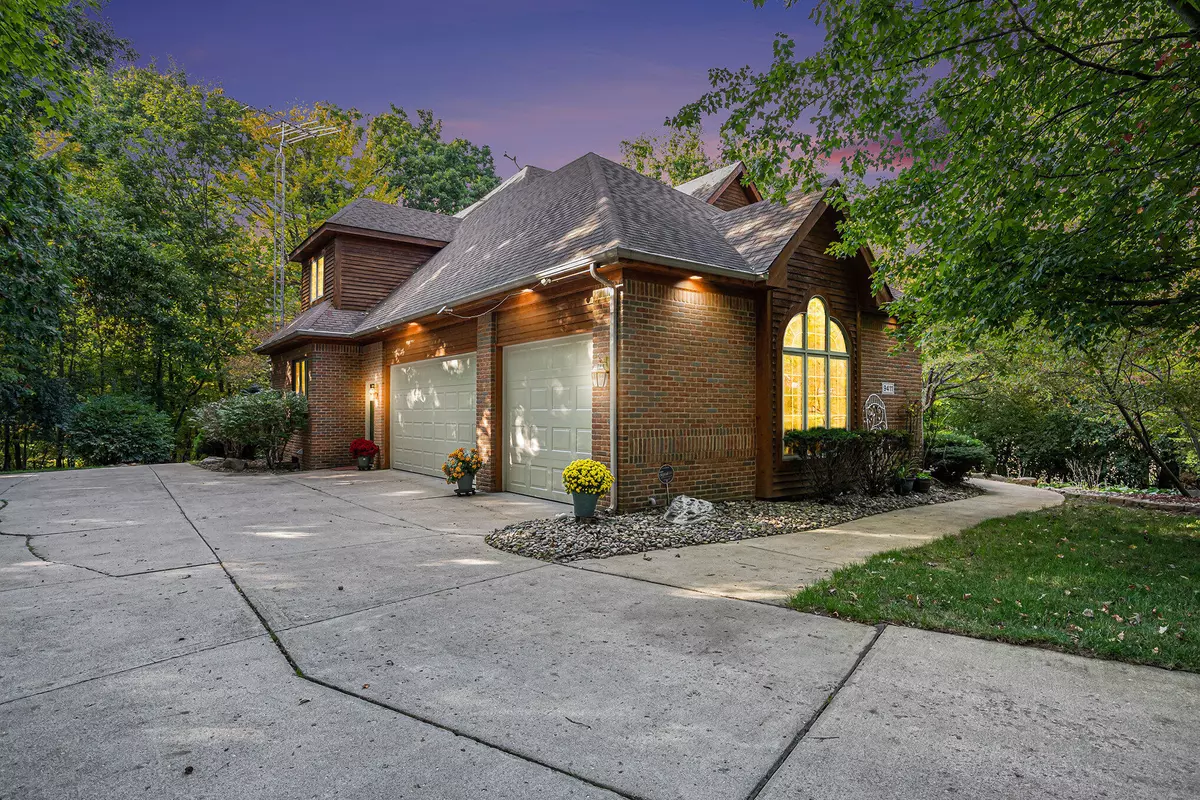 Goodrich Vlg, MI 48438,9411 Fair Oaks Drive