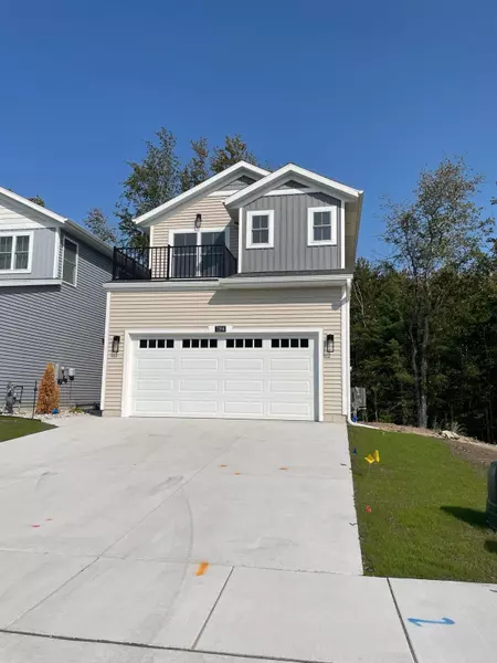 7266 Atwater Drive, Norton Shores, MI 49456