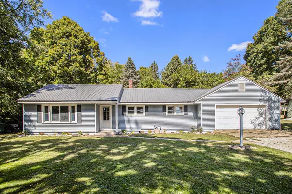 1349 E Pifer Road, Dowling, MI 49050