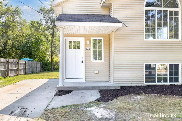Kentwood, MI 49548,206 Nancy SE Street