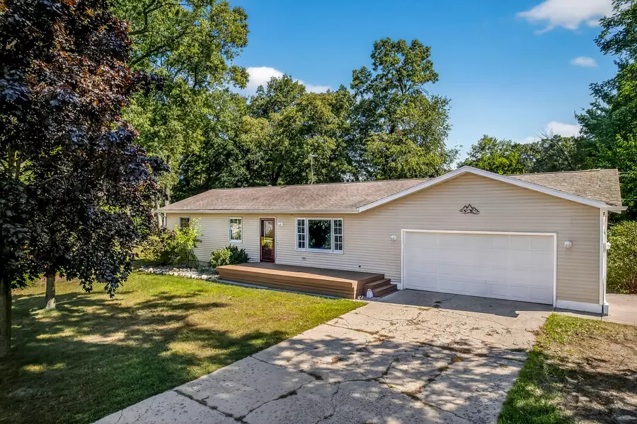 2060 N Roberts Road, Muskegon, MI 49445