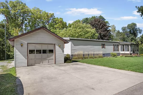 South Haven, MI 49090,74153 8th Avenue