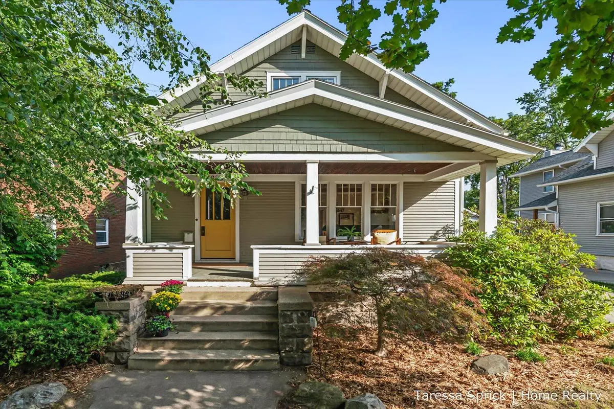 Holland, MI 49423,223 W 15th Street