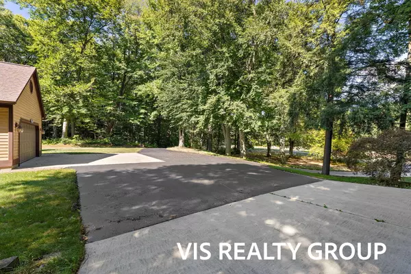 Grand Haven, MI 49417,14078 Lincoln Street