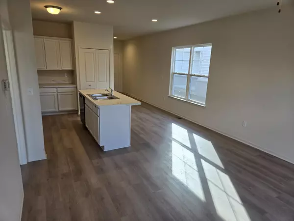 Monroe, MI 48161,4266 Plum Village Circle #39