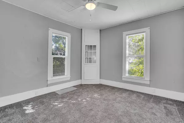 Addison, MI 49220,252 W Main Street