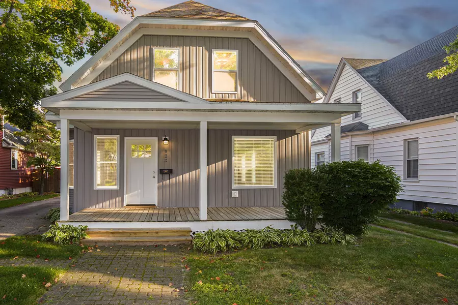 923 Michigan Avenue, St. Joseph, MI 49085