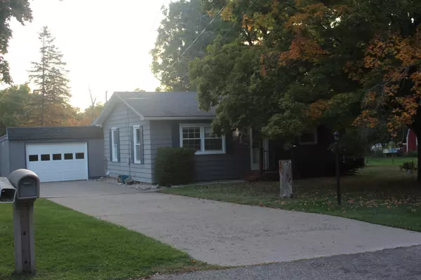 Jonesville, MI 49250,410 Clinton Street