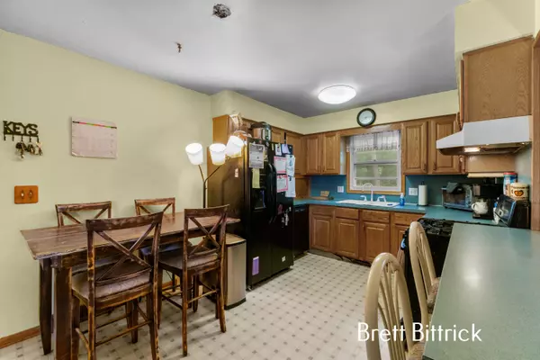 Kentwood, MI 49508,1094 59th SE Street