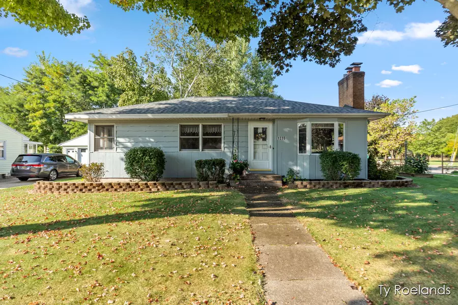 1335 Oriole SW Court, Wyoming, MI 49509