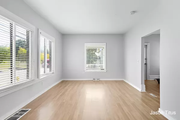 Grand Rapids, MI 49503,255 Barnett NE Street