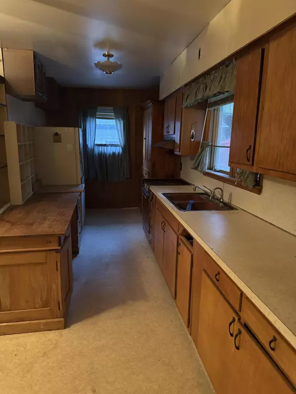 Byron, MI 48418,15307 Shiawassee Drive