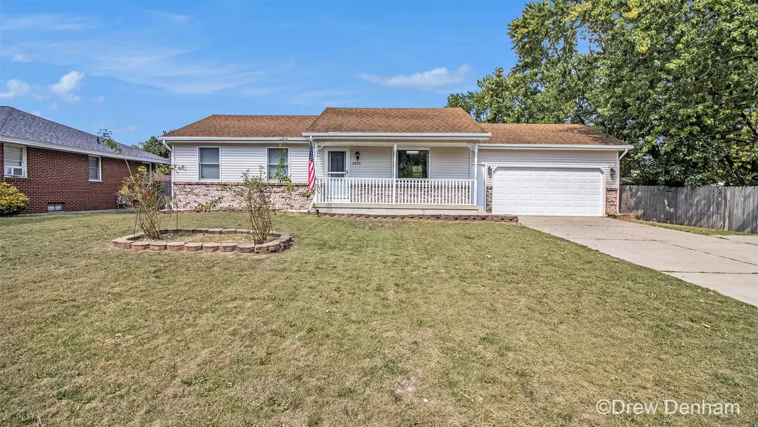 2435 Prairie SW Street, Wyoming, MI 49519