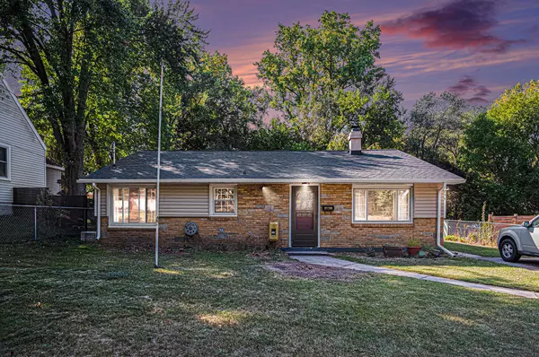 859 Bristol NW Avenue, Grand Rapids, MI 49504