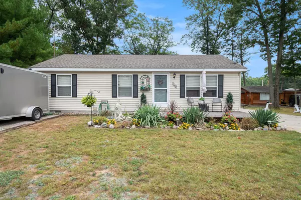 Prudenville, MI 48651,128 Maple Bluff Avenue