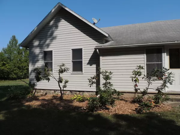 South Haven, MI 49090,1317 68th Street