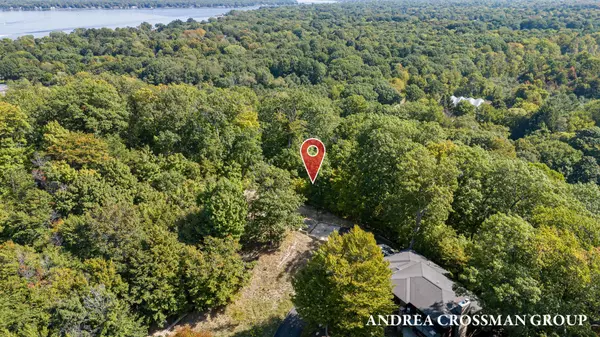Holland, MI 49423,6621 Forest Beach Drive