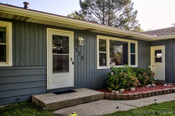 Holland, MI 49424,575 Pineview Drive