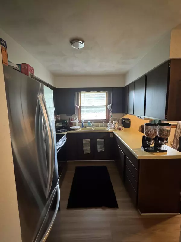 Three Rivers, MI 49093,815 Swartz Street