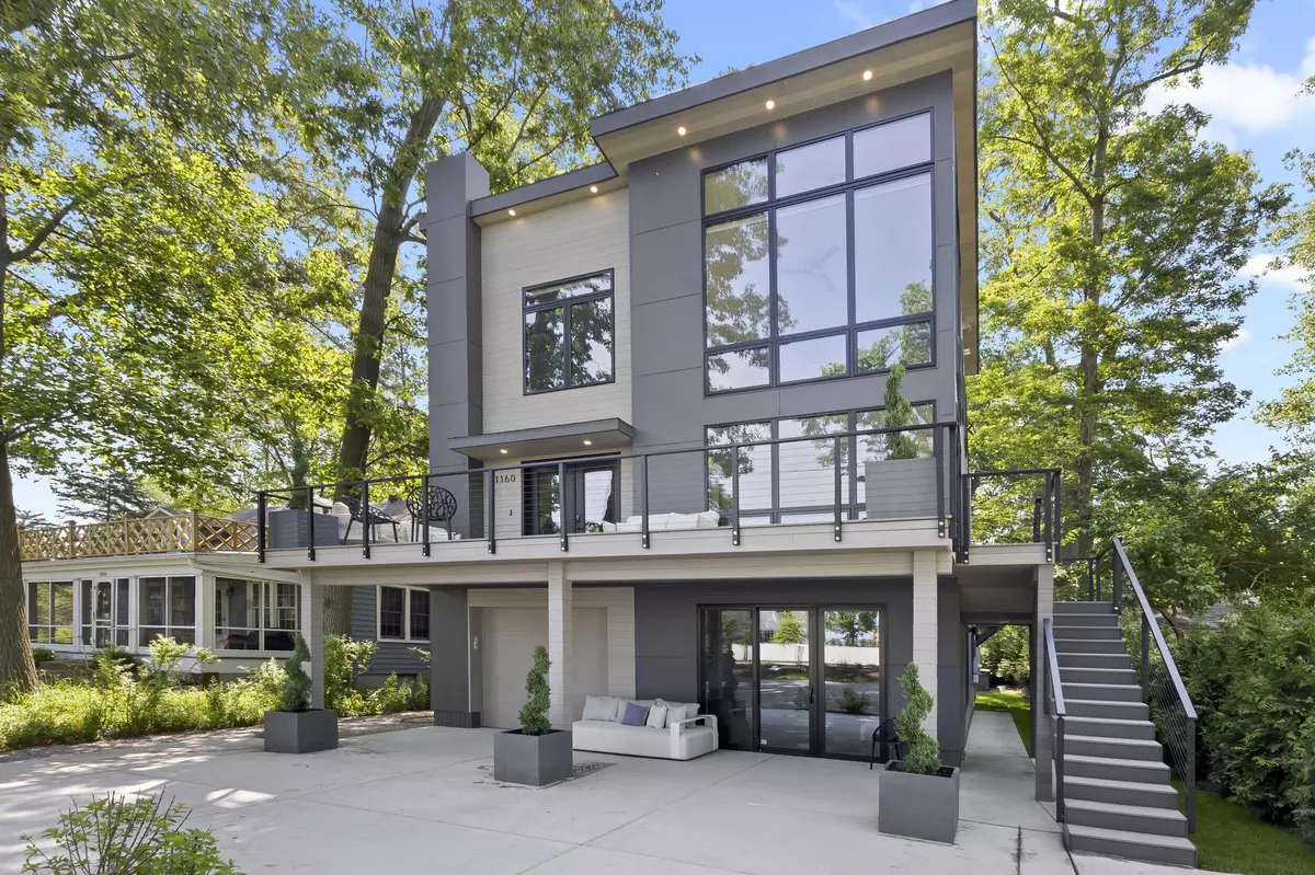 New Buffalo, MI 49117,11160 Marquette Drive