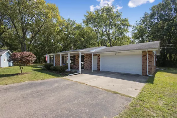 St. Joseph, MI 49085,3381 Circle Drive