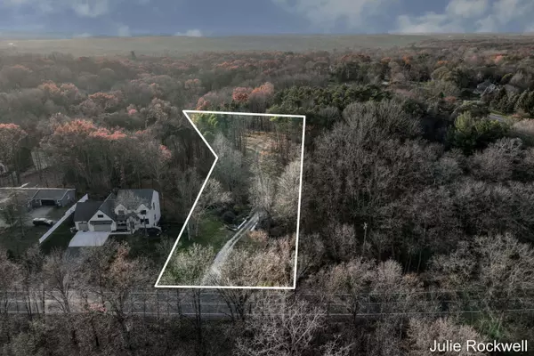 Ada, MI 49301,3669 Buttrick SE Avenue