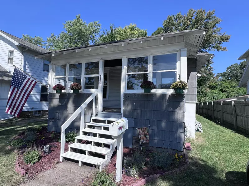 236 W Burnham Street, Battle Creek, MI 49015