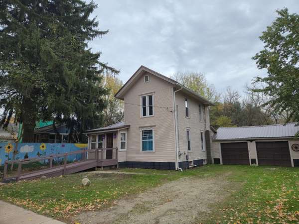 13764 W Ave E, Vicksburg, MI 49097